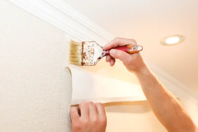 Pose de papier peint à Gandelain — revêtements muraux et toiles de verre